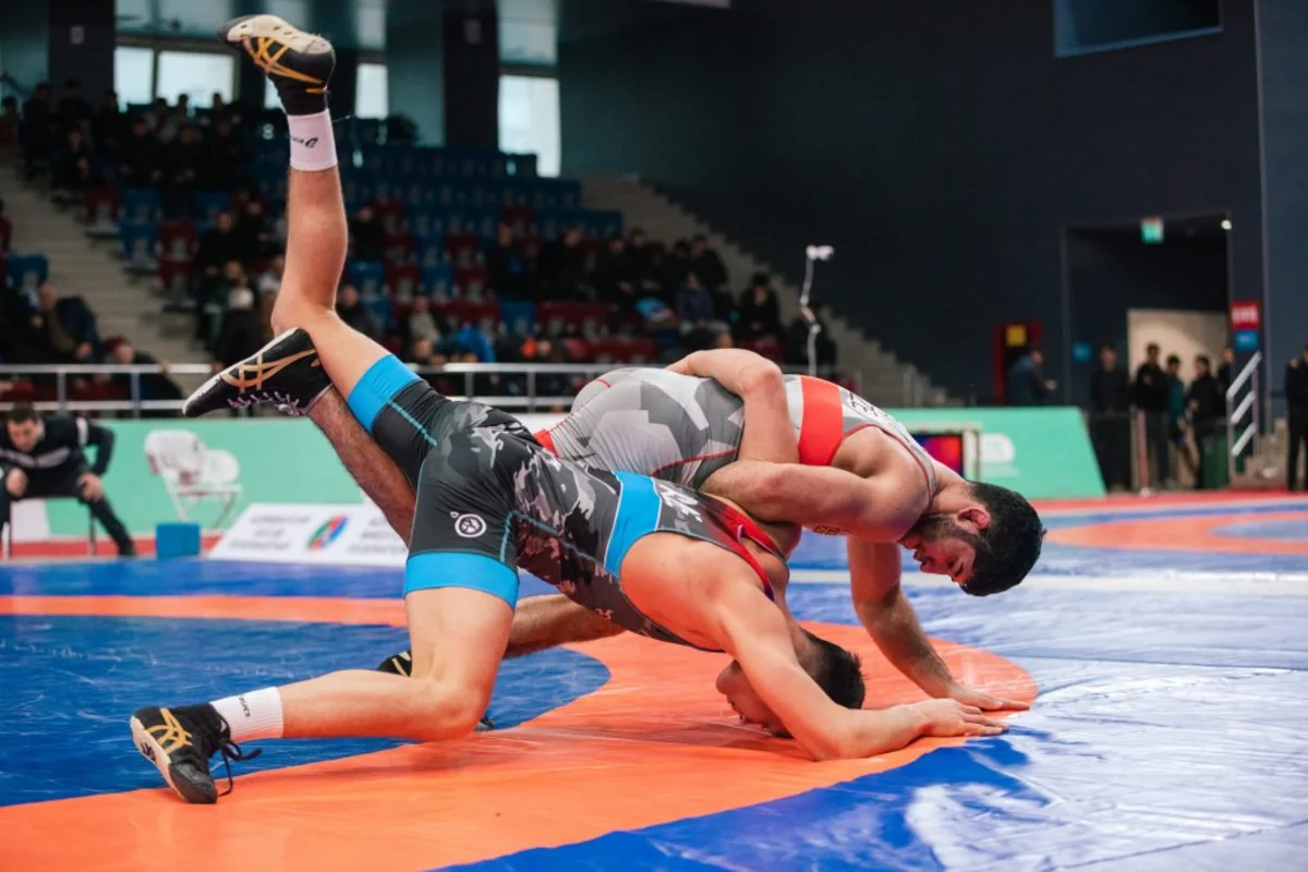 Güləş üzrə U-20 Azərbaycan çempionatında 5 çəkidə mükafatçılar müəyyənləşib