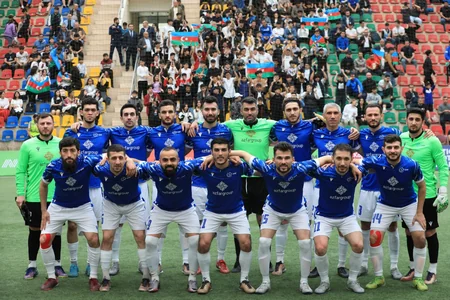 Azərbaycan Fransaya 3 top vuraraq evə göndərir