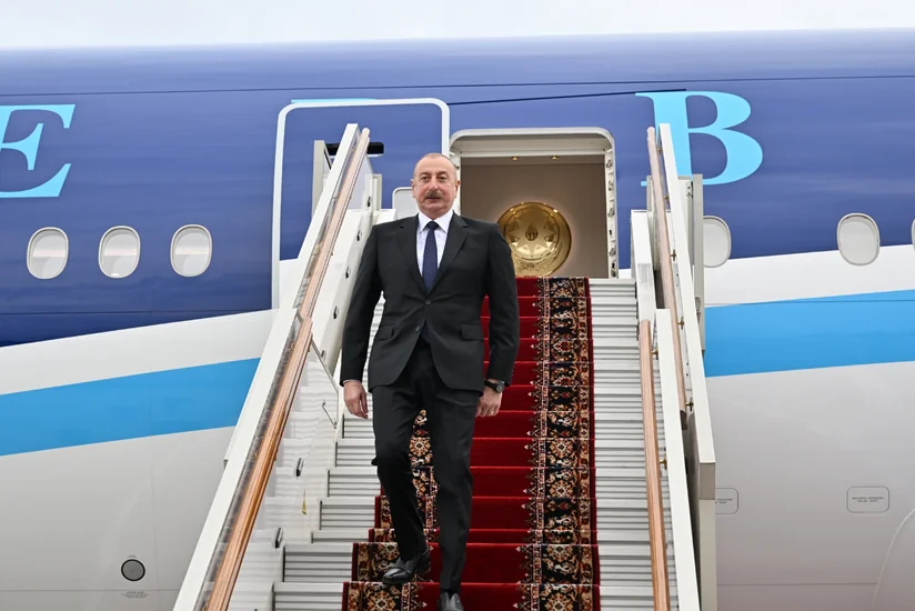 Azerbaijani President arrives in Russia for working visit