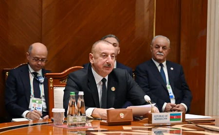 Azərbaycan, Türkiyə və Türkmənistan prezidentlərinin geniş tərkibdə görüşü olub