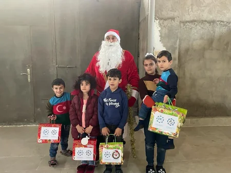 Komitə və diaspor fəalları şəhid Arəstə Baxışovanın oğlunun ad gününü təbrik edib