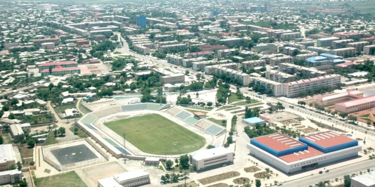 ​Naxçıvanda muzdla işləyənlərin daha çox hansı sahələrdə fəaliyyət göstərdiyi açıqlanıb