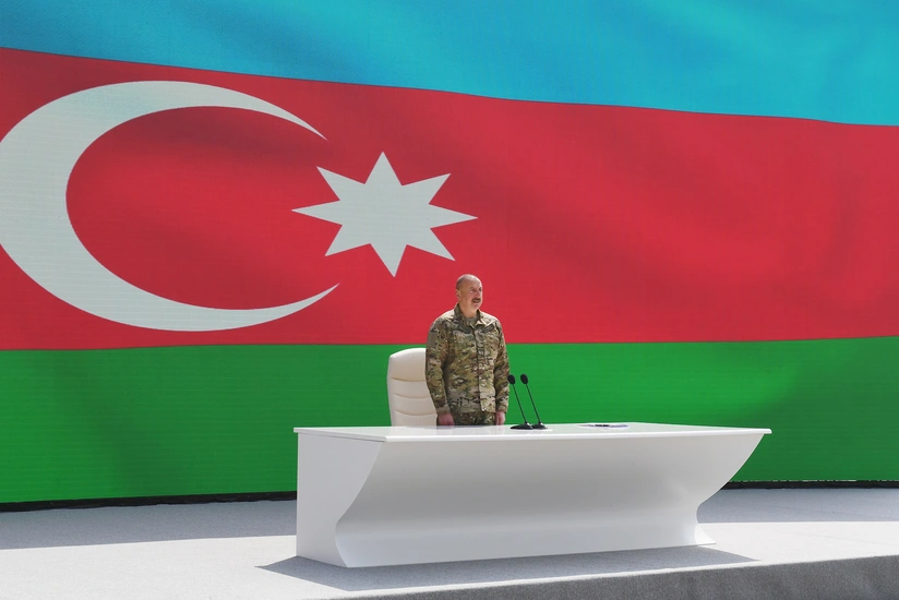 İlham Əliyev: Qəbirləri dağıdan, şumlayan, ölülərin qızıl dişlərini çıxaran, məsciddə donuz saxlayan vəhşidir