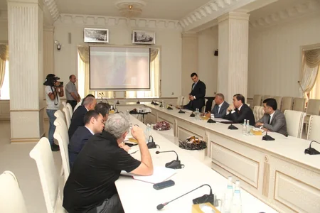 Gəncənin su və kanalizasiya sistemlərinin yenidən qurulması müzakirə edilib