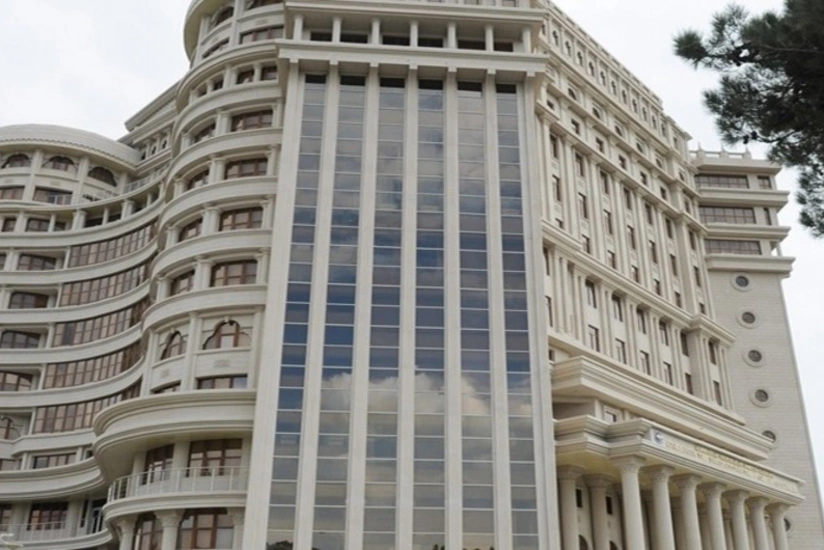 Azərbaycanın keçmiş baş nefroloqu vəfat edib