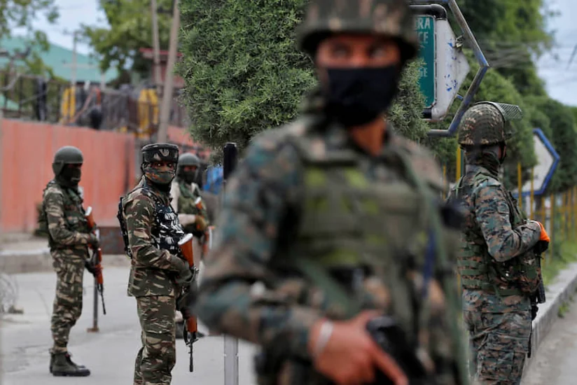 Число погибших в ходе столкновений в пакистанской части Кашмира достигло четырех