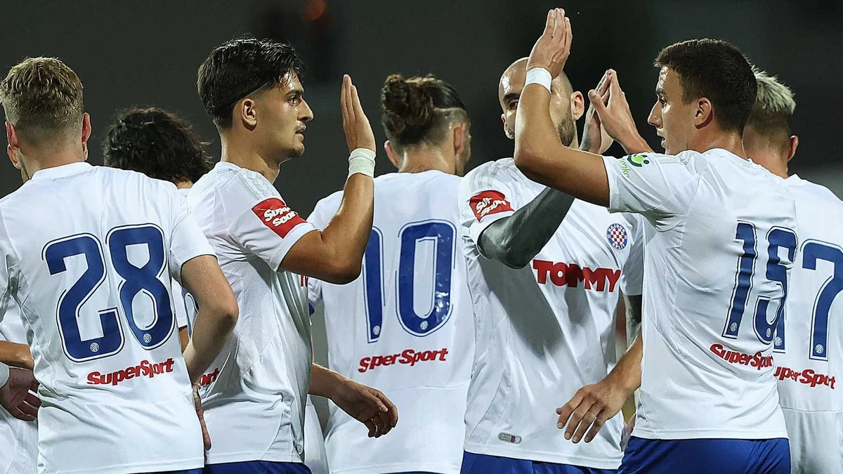 Zirənin UEFA Konfrans Liqasındakı rəqibi böyükhesablı qələbəyə sevinib