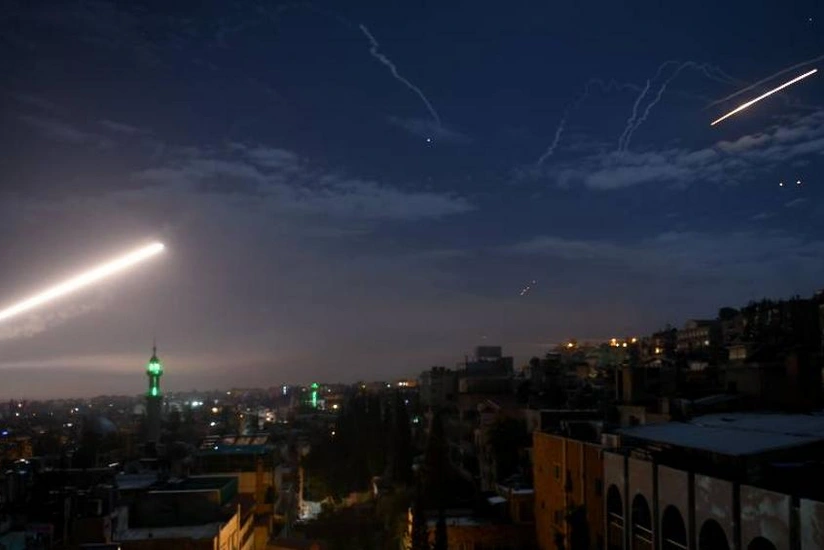 İsrail Suriyadakı hərbi hədəflərə aviazərbələr endirib, 5 nəfər yaralanıb