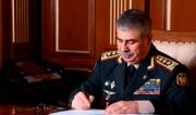 Azərbaycan müdafiə naziri Pakistana başsağlığı verib