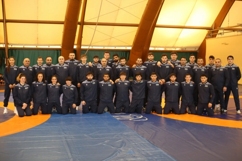 Азербайджанский борец вышел в финал ЧЕ