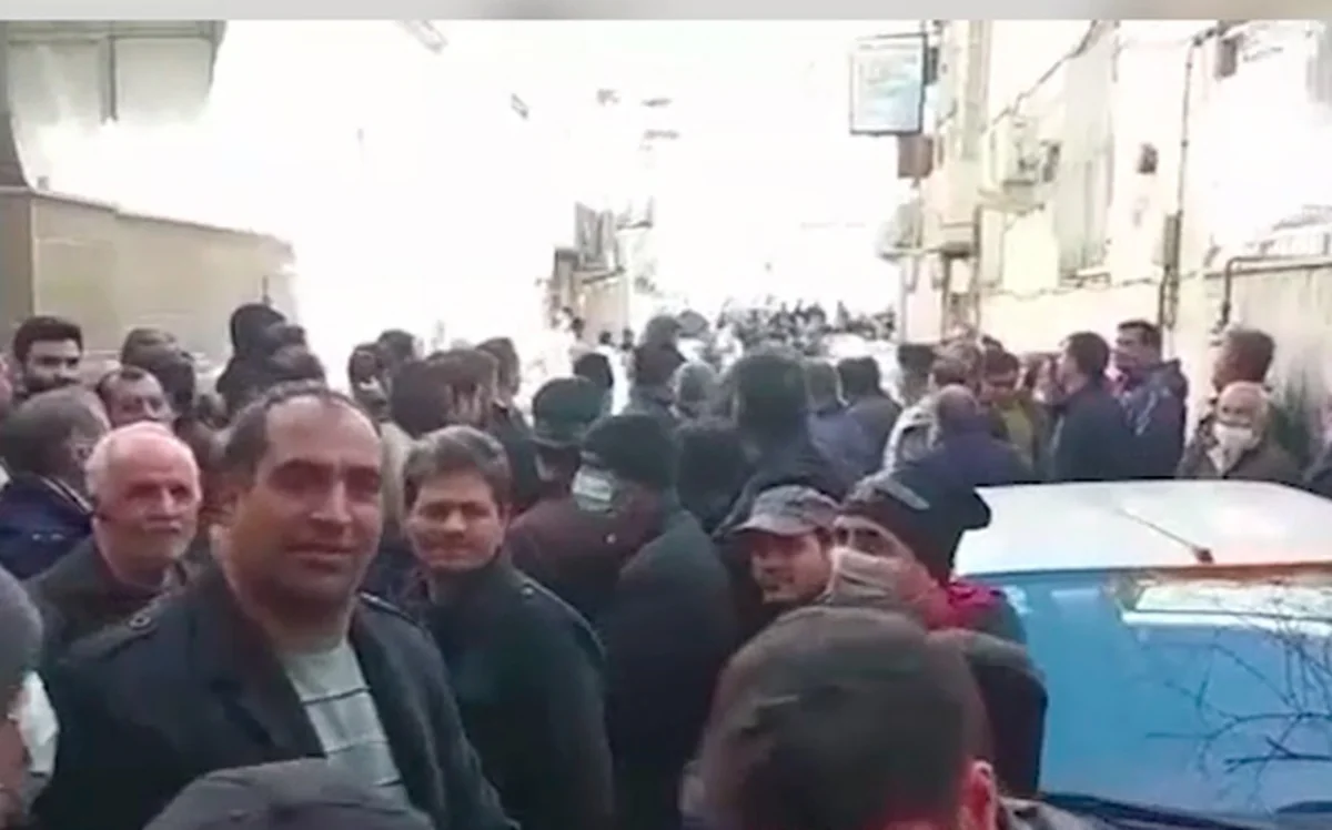 Tehranda çörəkçilər pis həyat şəraitinə etiraz olaraq işə çıxmayıblar