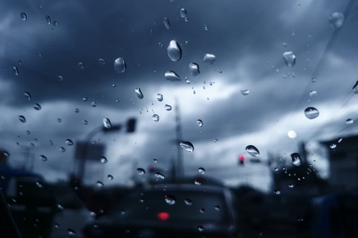 Bakıya yağış, dağlıq rayonlara qar yağacaq - PROQNOZ