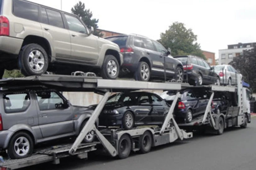 Azərbaycan avtomobil idxalını 43% azaldıb