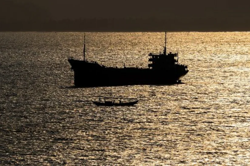 Tokio körfəzində tanker qəzaya uğrayıb