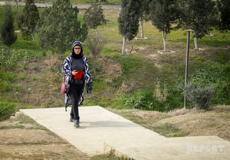 Turist bolluğu yaşayan şəraitsiz qoruq - REPORTAJ