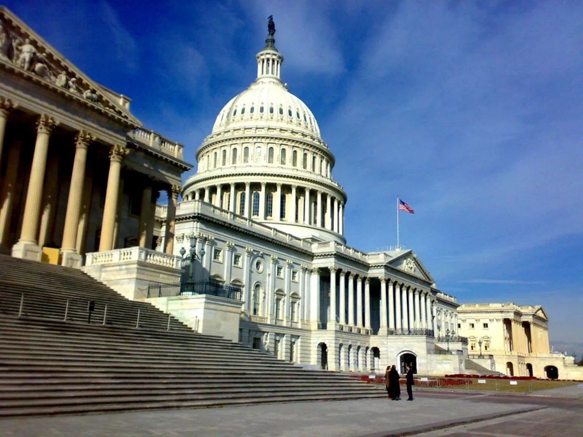 В конгресс США внесли резолюцию о применении военной силы против Ирана