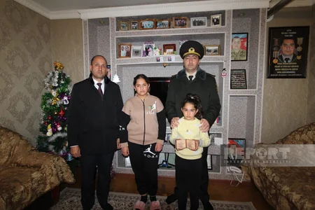 Qazaxda bir neçə şəhidin orden və medalları ailə üzvlərinə təqdim edilib
