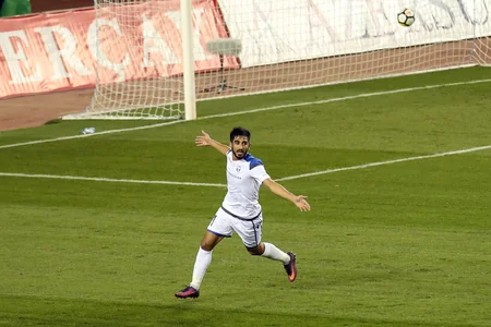 Qarabağ doğma meydanda xal itirib