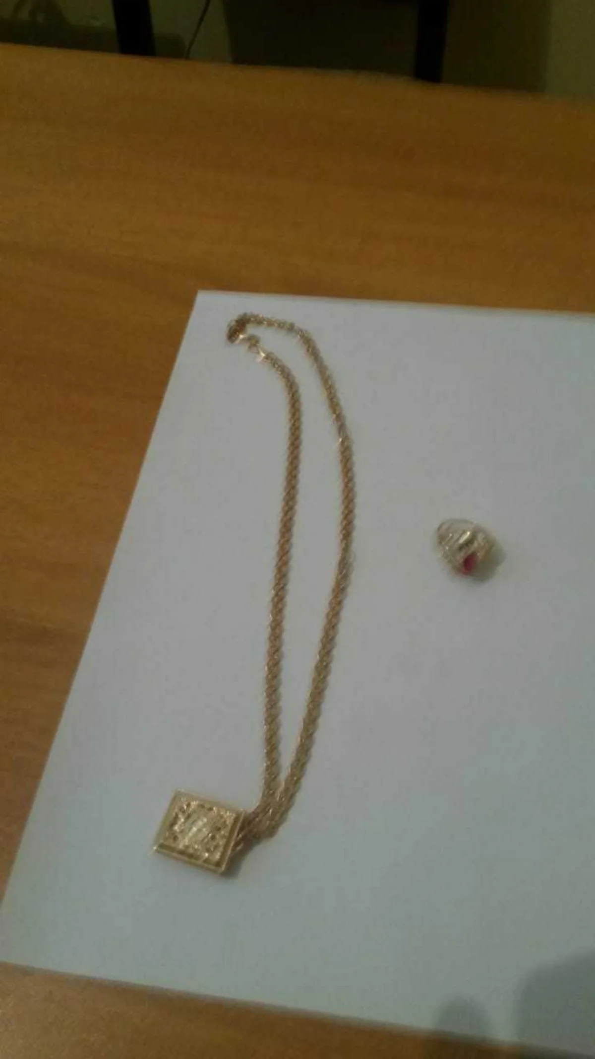 Salyanda keçmiş məhkum qohumunun evindən oğurluq edib