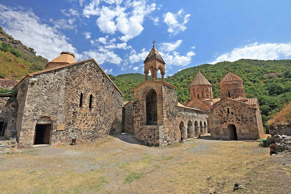 Xudavəng monastrı (məbəd kompleksi)