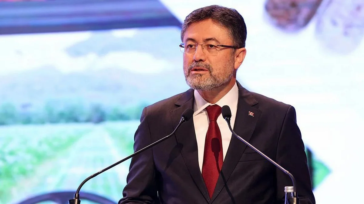 Türkiyəli nazirdən xəbərdarlıq: Diqqətli, ehtiyatlı olmaq lazımdır