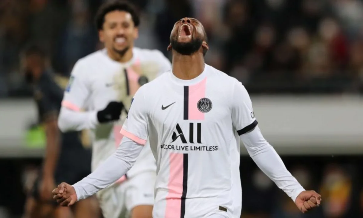 Лига 1: ПСЖ добился ничьи в матче против Ланса