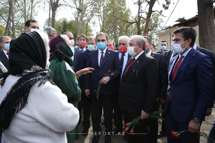 Türkiyə parlamentinin sədri Gəncə terrorundan zərərçəkmişlərə baş çəkib