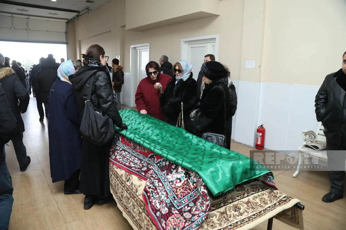 Mərhum Ramiz Məlikin bacısı: Son üç ayda vəziyyəti daha da pisləşmişdi