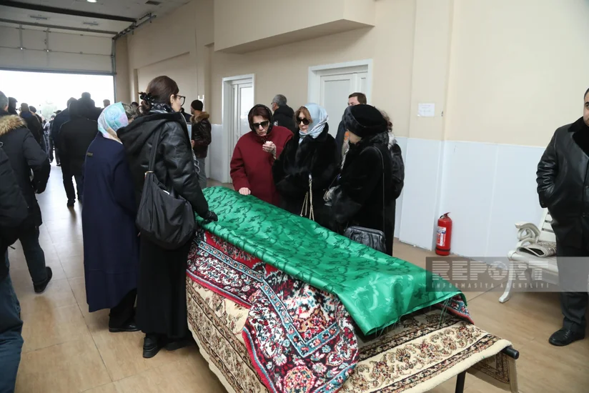Mərhum Ramiz Məlikin bacısı: Son üç ayda vəziyyəti daha da pisləşmişdi