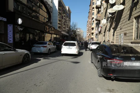 Bakıda avtomobillərin parklanması effektiv təşkil olunubmu?