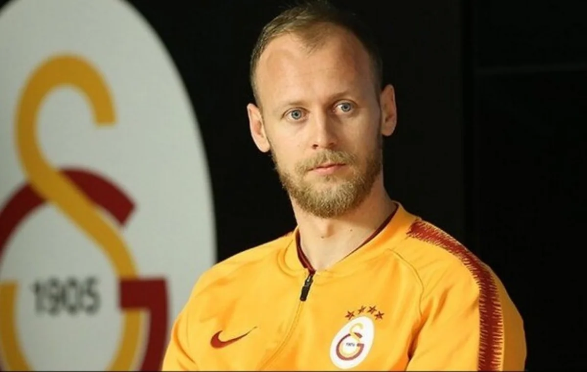 Qalatasaray klubu sabiq futbolçusunu geri qaytarıb