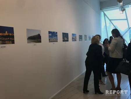 Macarıstan və Azərbaycanın yaraşığı adlı fotosərginin nümayişi olub