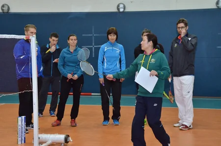 Baku hosts refresher courses for badminton trainers