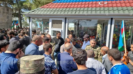 Azərbaycan Ordusunun şəhidi və atası dəfn edilib - YENİLƏNİB