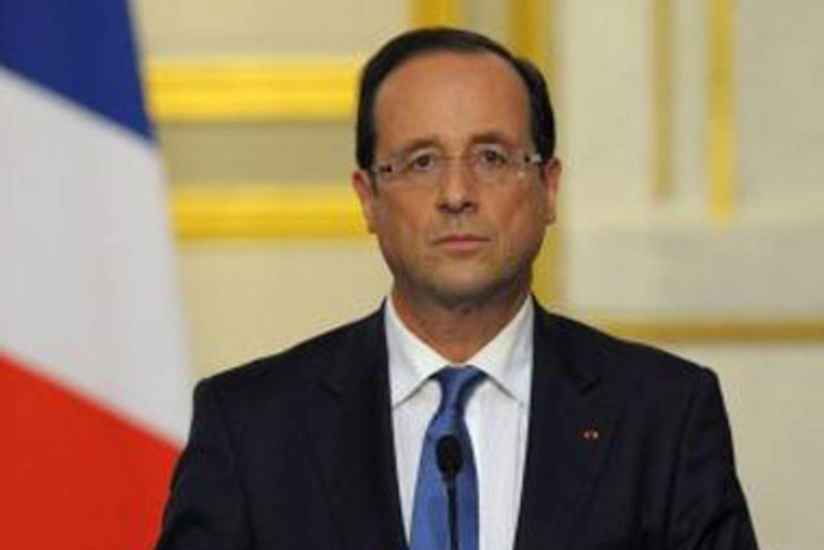 Hollande: Regret that there was no military intervention in Syria