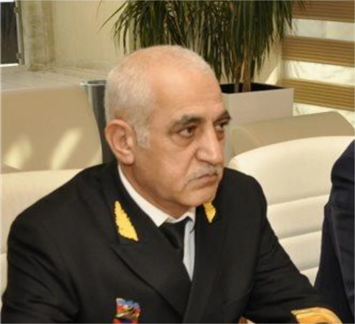 Dövlət Dəniz Agentliyinin direktor müavini işdən çıxıb
