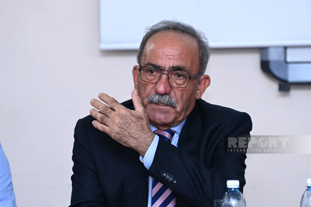 Əjdər Tağızadə: Urmiya gölünün qurudulması ilə İran dərin milli münaqişə yaradır