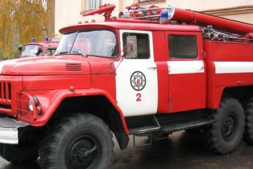 Более 170 человек эвакуировали из-за пожара в многоэтажном доме на юге Казахстана