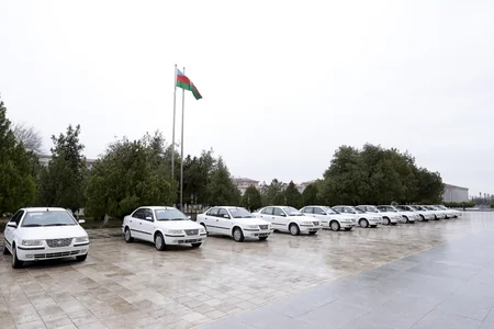 Naxçıvanda bir qrup şəhid ailəsi və müharibə əlilinə mənzillər təqdim edilib