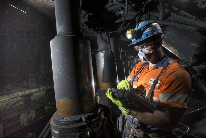Anglo American остановила добычу на шахте в Квинсленде из-за пожара