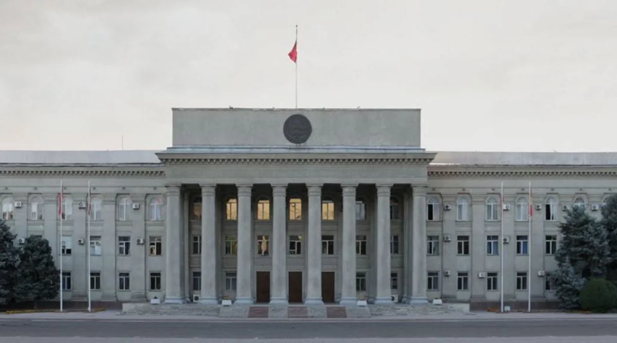 Kyrgyz government transformed into cabinet of ministers