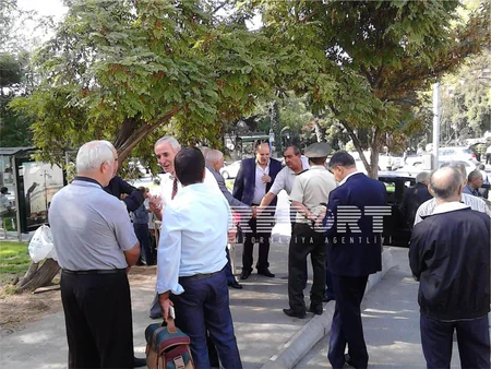 Məmməd Aslan Xırdalanda Kəlbəcər qaçqınlarının qəbiristanlığında dəfn olunacaq