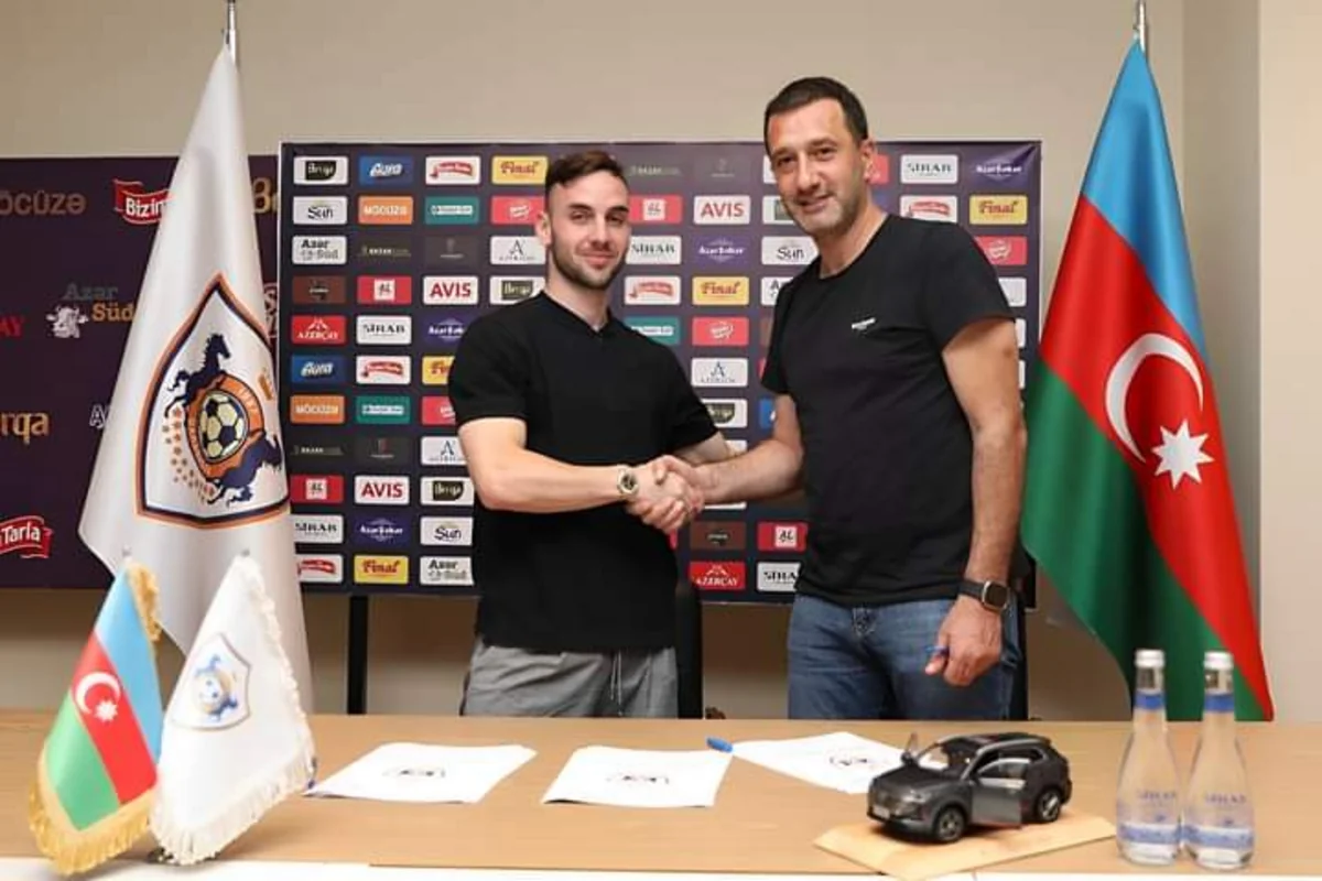 Карабах продлил контракт с Марко Янковичем