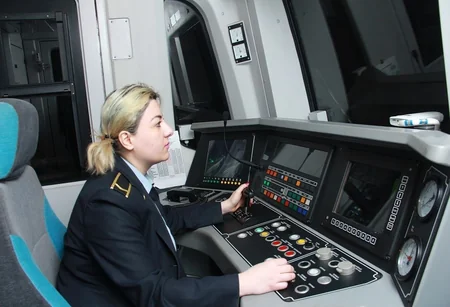 Bakı Metropoliteni maşinist peşəsi üzrə işə qəbul elan edib