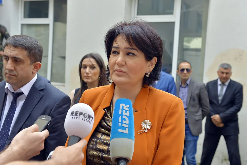 Məktəbin yanan korpusunda təhsil alan şagirdlərin dərsi ikinci növbədə aparılacaq