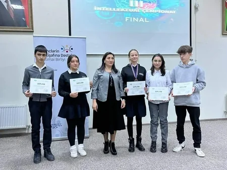Sabunçu məktəbləri arasında Şuşa ilinə həsr olunmuş III intellektual çempionat keçirilib