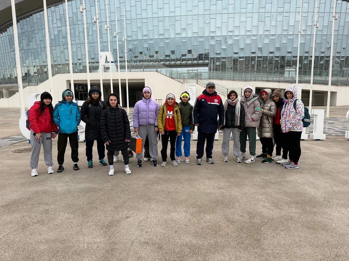 Qadın boksçularımız Serbiyada keçiriləcək beynəlxalq turnirdə iştirak edəcəklər