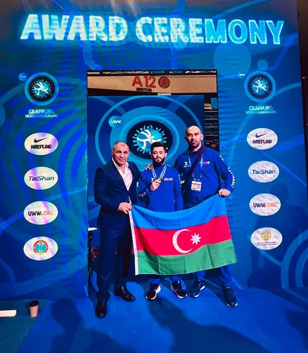 Azərbaycan qrapplinqçiləri dünya çempionatında doqquz medal qazanıblar