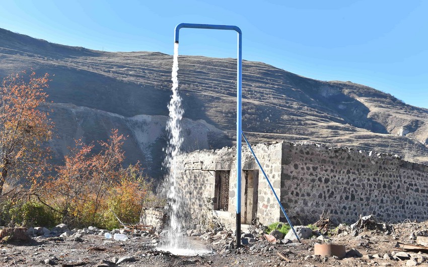 Laçında hərbi və mülki təyinatlı obyektlər su ilə təchiz edilib