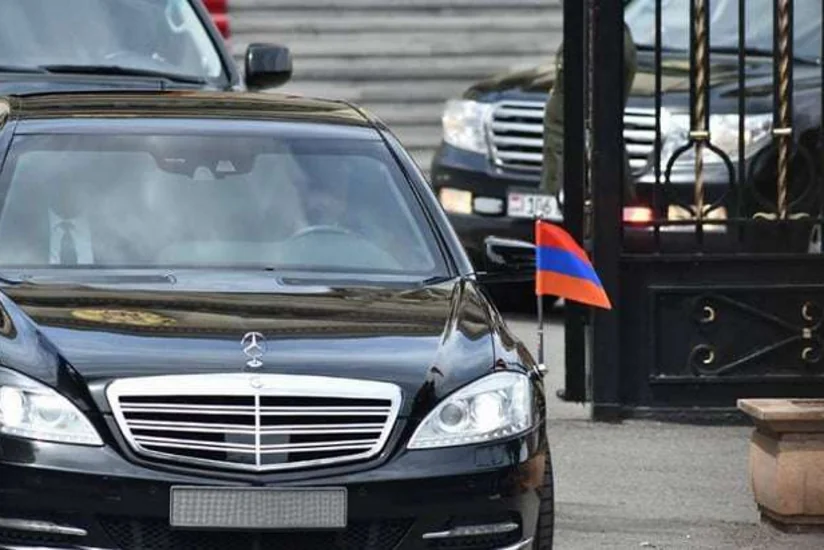 Armenia to cut most of Foreign Ministry's service vehicles